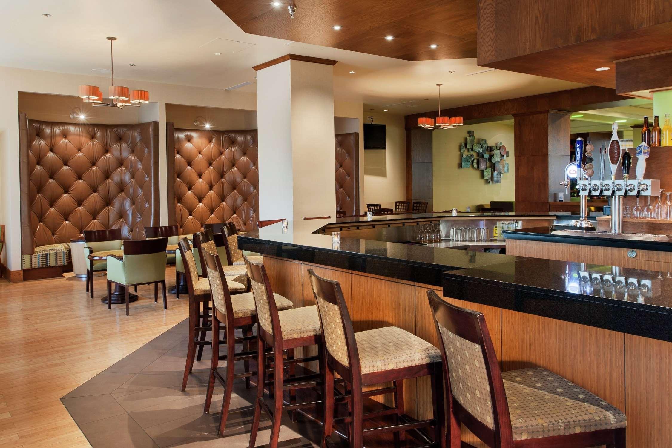 Doubletree By Hilton Hotel & Executive Meeting Center Omaha-Downtown Restaurant foto